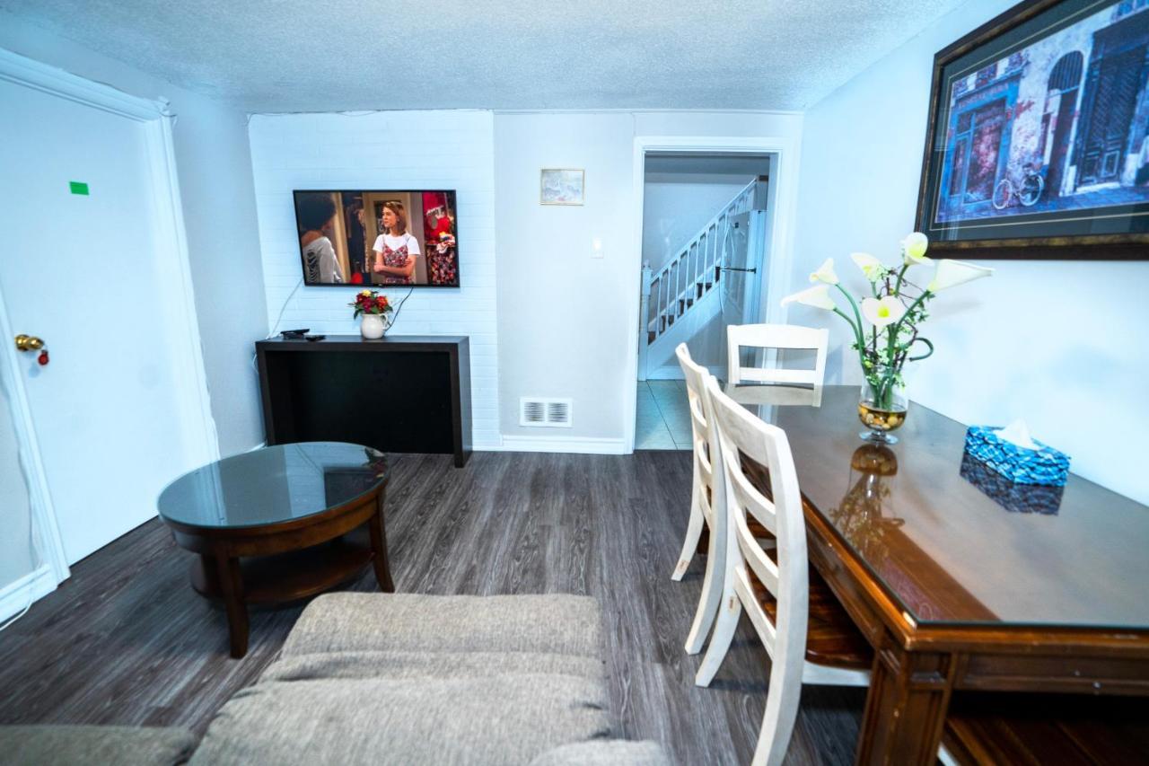 Cozy 3Br 2Bth Lower Unit, A Min To Hwy401, 404 & Dvp Villa Toronto Exterior photo